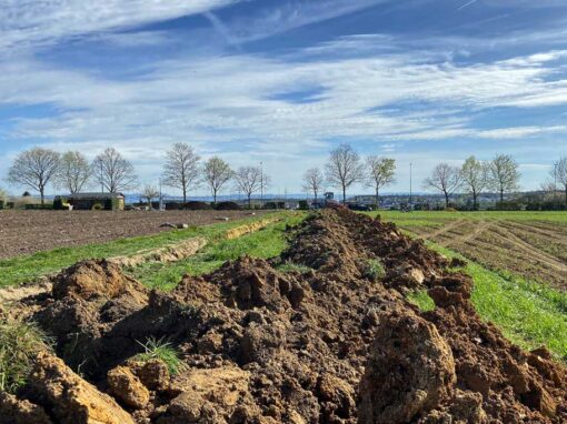 Grabenaktion für Abwasser